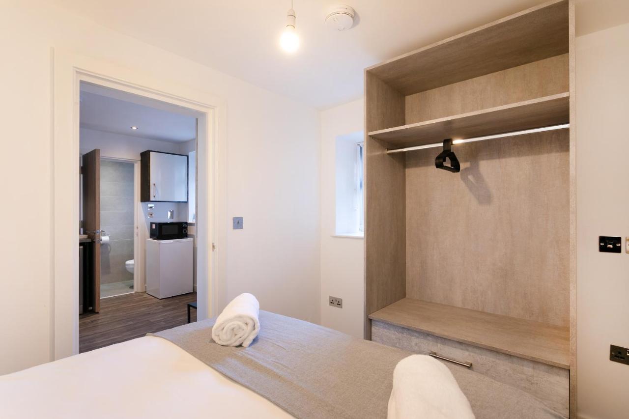 Hoemli Smart City Centre Apartment Лестер Екстер'єр фото